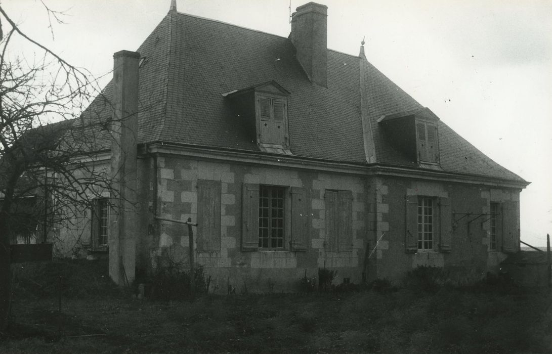 Maison, dite La Chavonnière : Façade est, vue générale