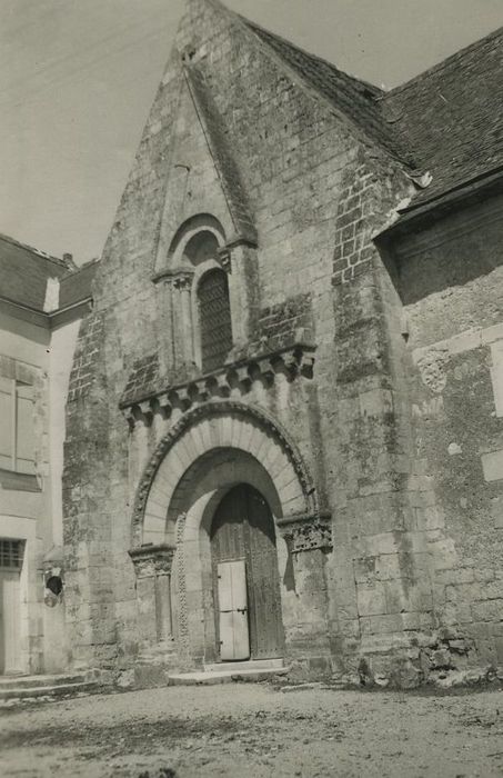 Eglise de la Sainte-Trinité : Façade occidentale, vue générale