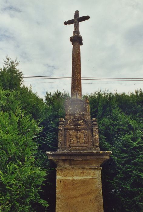 Croix, vue générale