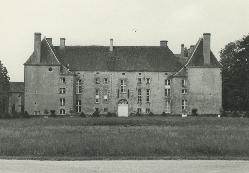 Château : Ensemble est, vue générale