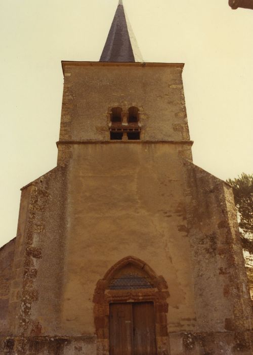 Eglise Saint-Hilaire : Façade occidentale, vue générale