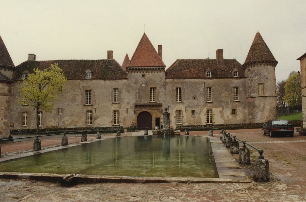 Château : Ensemble sud, vue générale