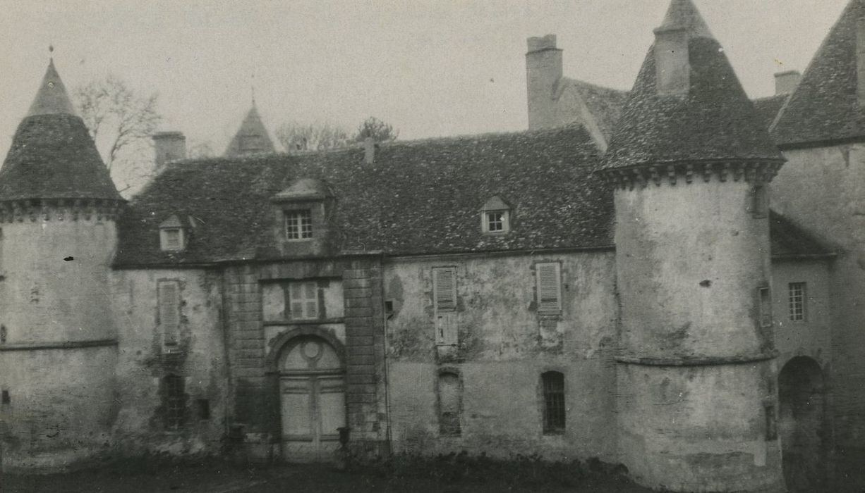 Château : Ensemble est, vue générale