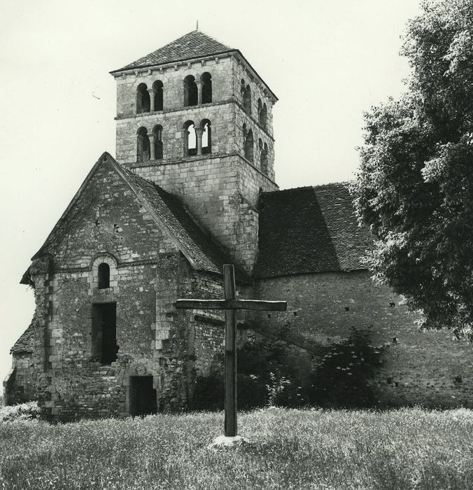 Eglise Saint-Laurent (ancienne) : Façade latérale nord, vue partielle