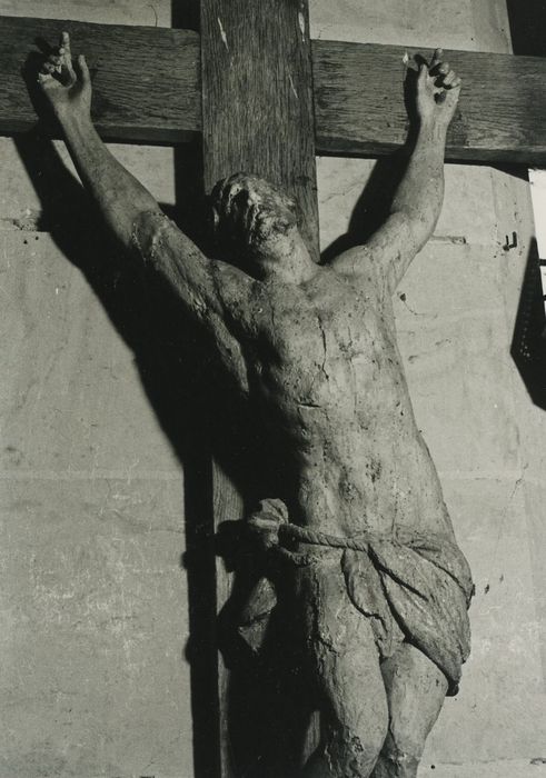 statue : Christ en croix, vue partielle - © Ministère de la Culture (France), Médiathèque du patrimoine et de la photographie, tous droits réservés