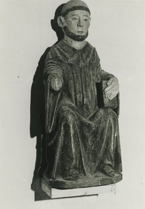 statue : Moine assis - © Ministère de la Culture (France), Médiathèque du patrimoine et de la photographie, tous droits réservés