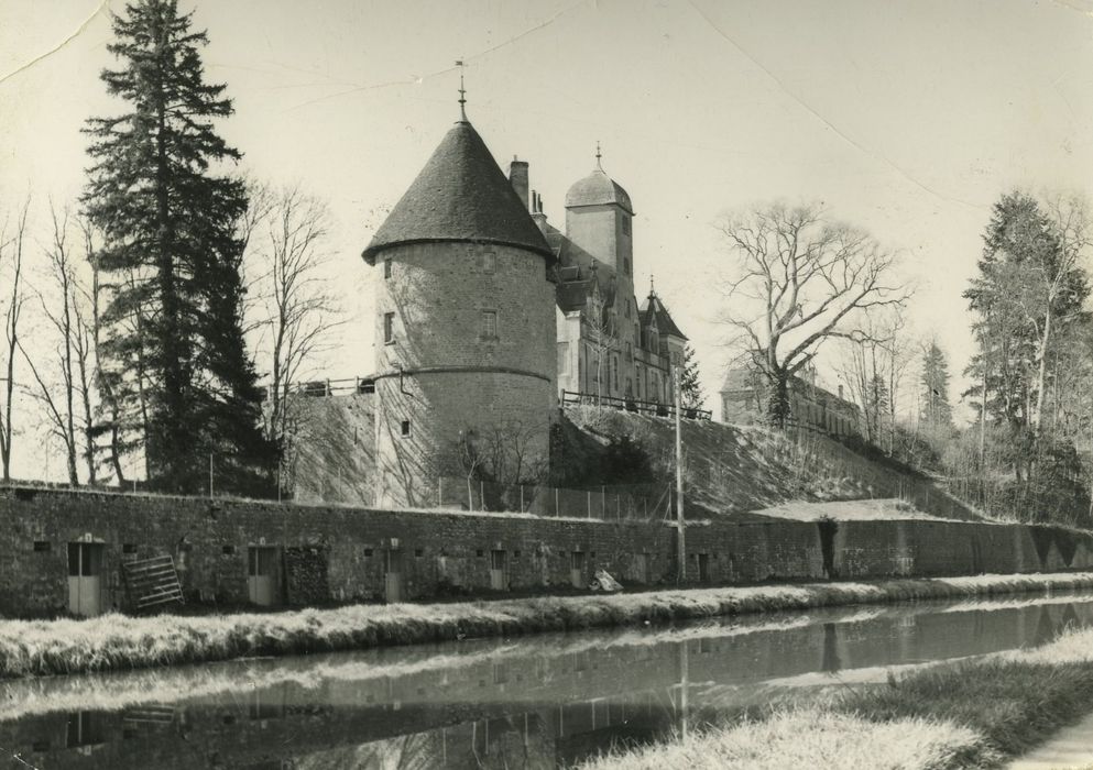 Château : Ensemble nord-ouest, vue générale