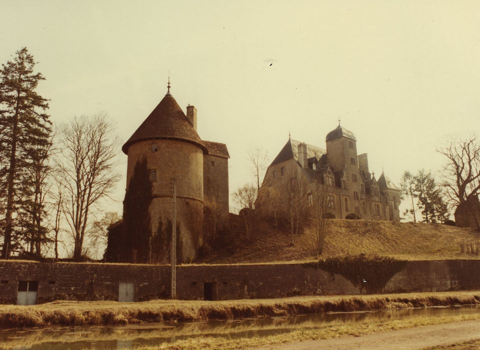 Château : Ensemble nord-ouest, vue générale