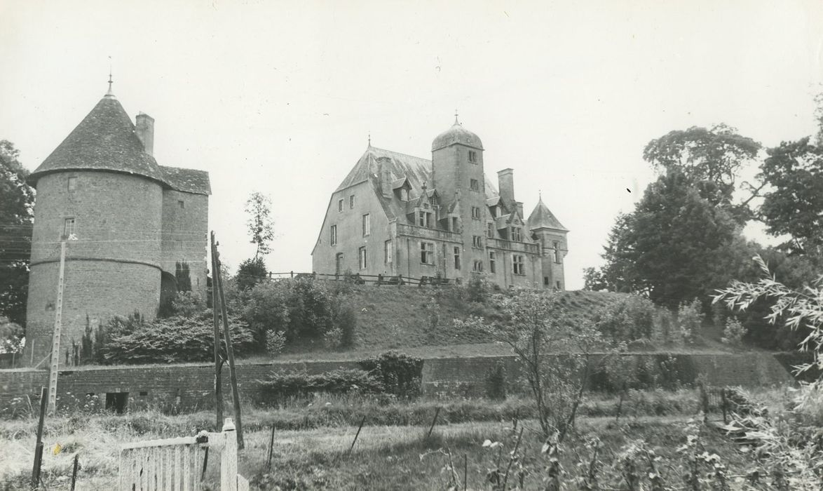 Château : Ensemble nord-ouest, vue générale