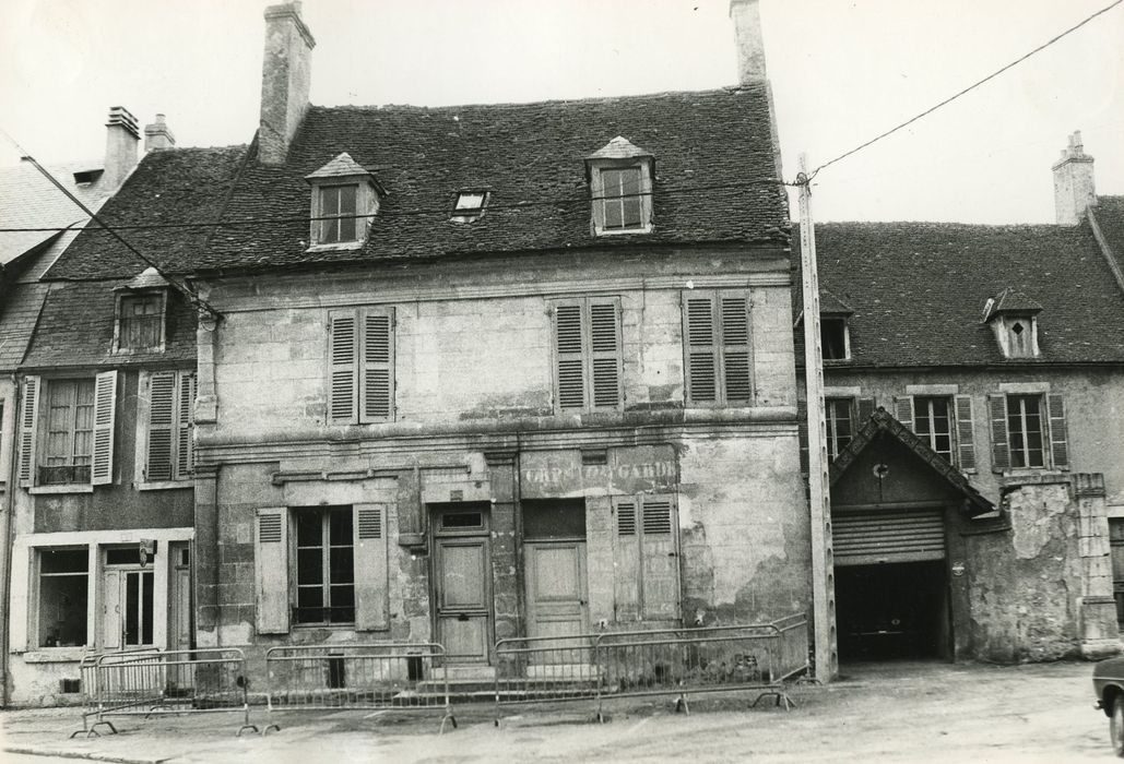 Couvent des Augustins (ancien) : Façade sur rue dit « le corps de garde », vue générale