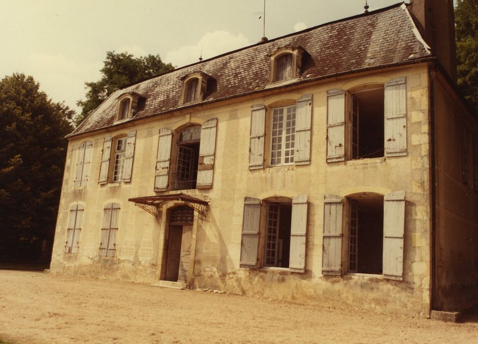 Ermitage des Jésuites (ancien) : Façade sud, vue générale