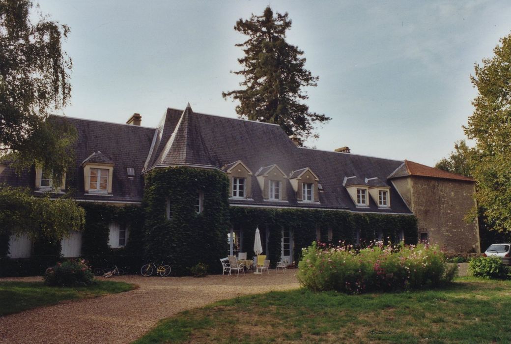 Château : Ensemble est, vue générale