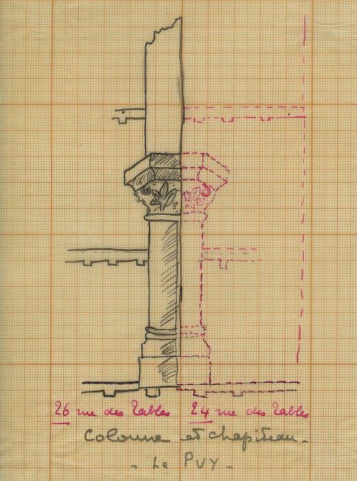 Immeuble : Détail de la colonne mitoyenne entre le 24 et le 26