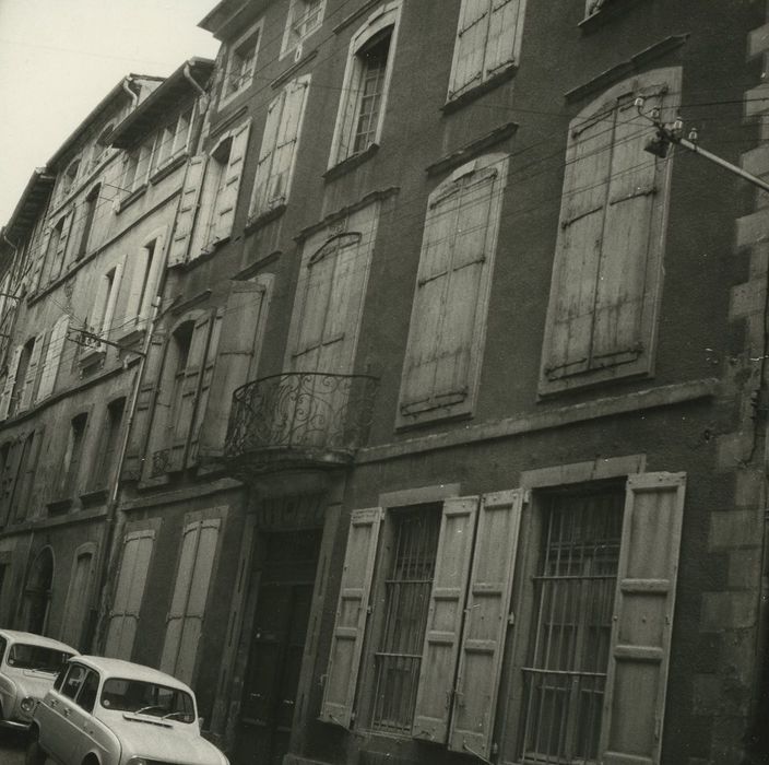 Hôtel de Miramon (ancien Logis de la Pomme et du Dauphin) : Façade sur rue, vue partielle