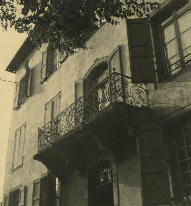 Ancien hôtel Pons-des-Ollières : Façade sud, vue partielle