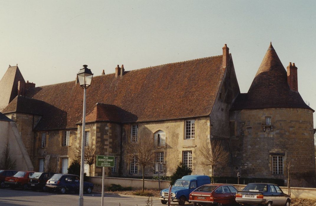 Château des Evêques de Nevers (ancien) : Ensemble sud, vue générale