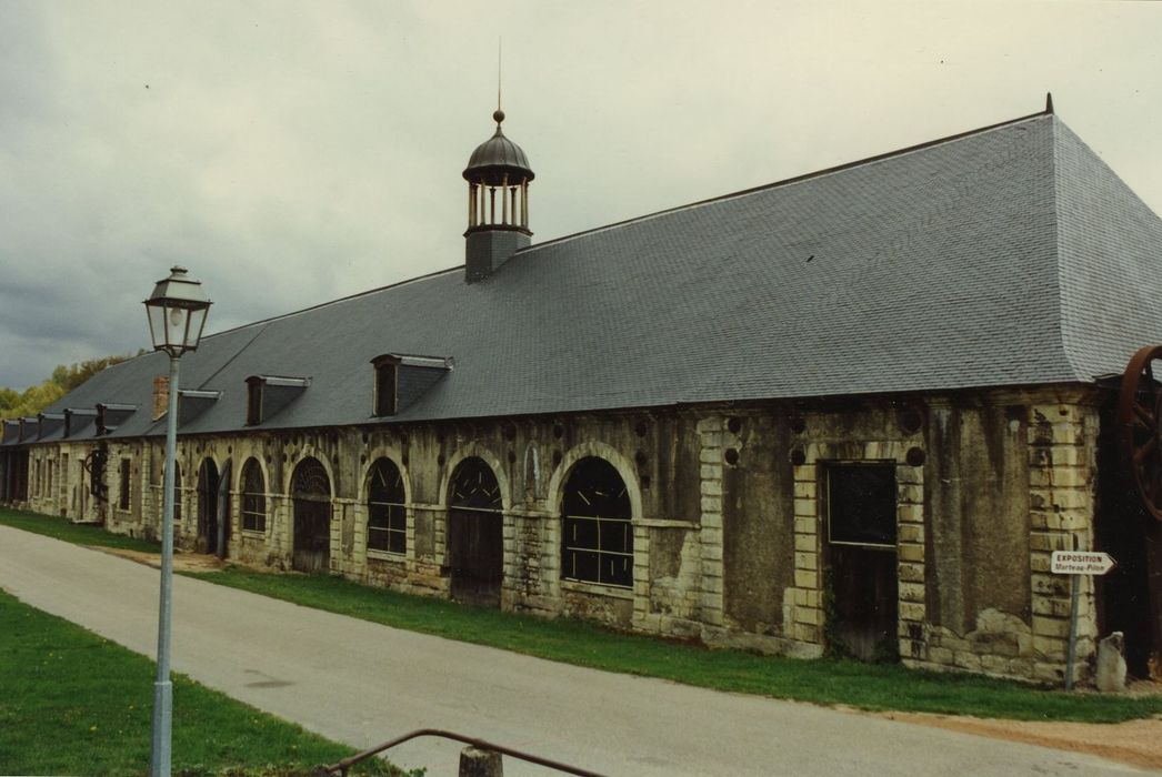 Forges royales de la Chaussade (anciennes) : Bâtiment des grosses chaînes, vue générale