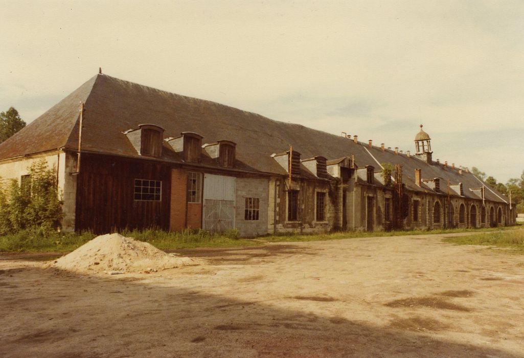 Forges royales de la Chaussade (anciennes) : Bâtiment des grosses chaînes, vue générale