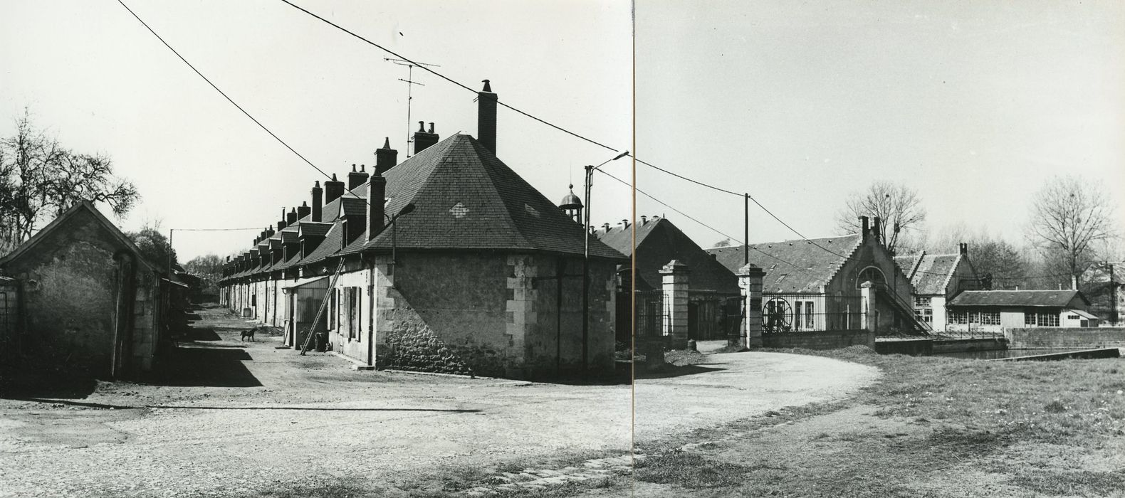 Forges royales de la Chaussade (anciennes) : Vue générale des bâtiments du site