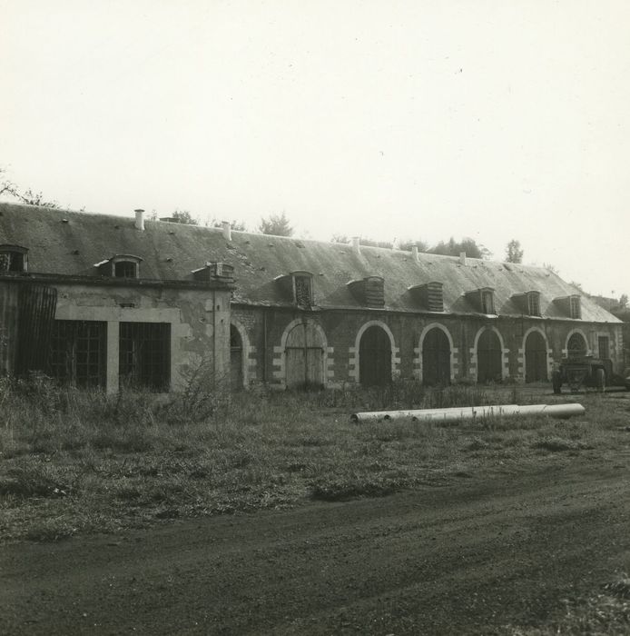 Forges royales de la Chaussade (anciennes) : Bâtiment des petites chaînes, vue générale