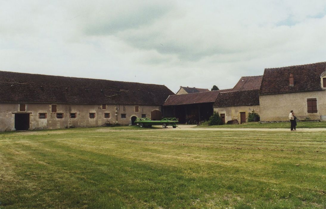 Domaine de Lys : Comuns, ensemble nord-est, vue générale