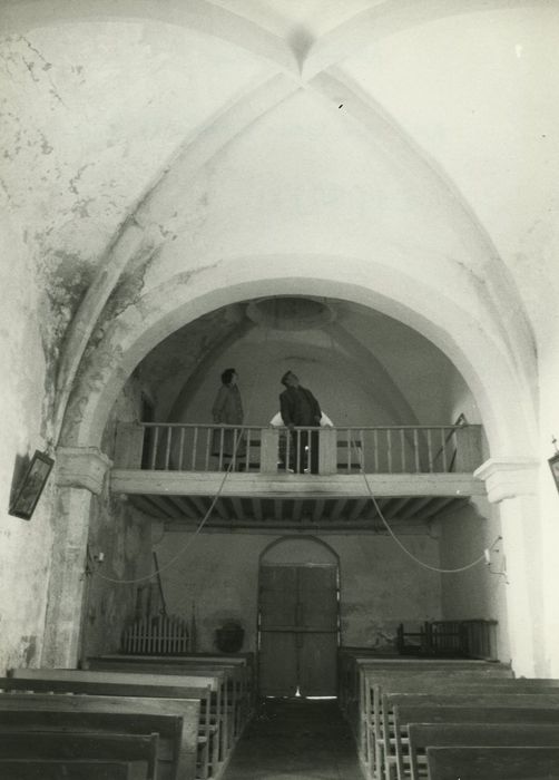 Chapelle de Mont-Sabot : Nef, vue partielle