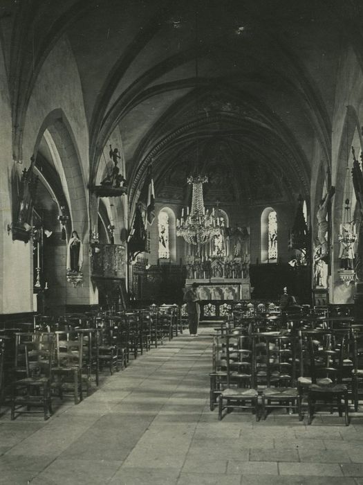 Eglise Saint-Pierre : Nef, vue générale