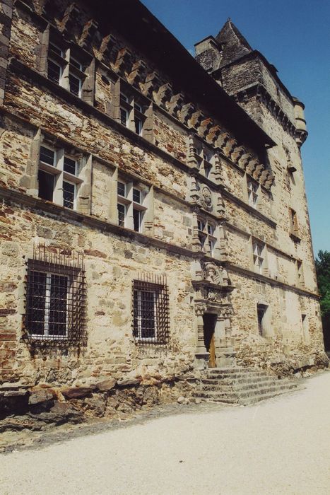 Château de Messilhac : Ensemble sud, vue partielle