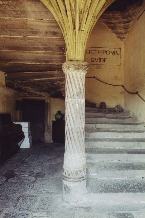 Château de Messilhac : Escalier monumental, vue partielle