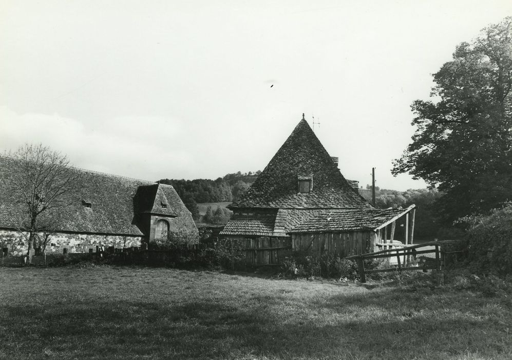 Ferme de la Borie-Grande : Ensemble ouest, vue partielle