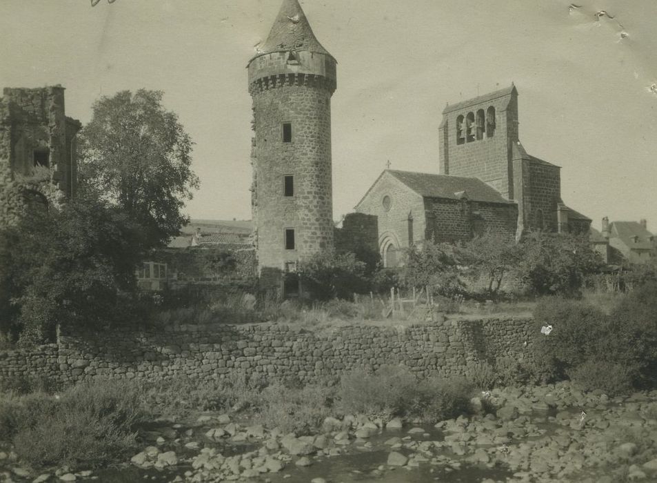 Ancien château : Ensemble sud-ouest, vue générale