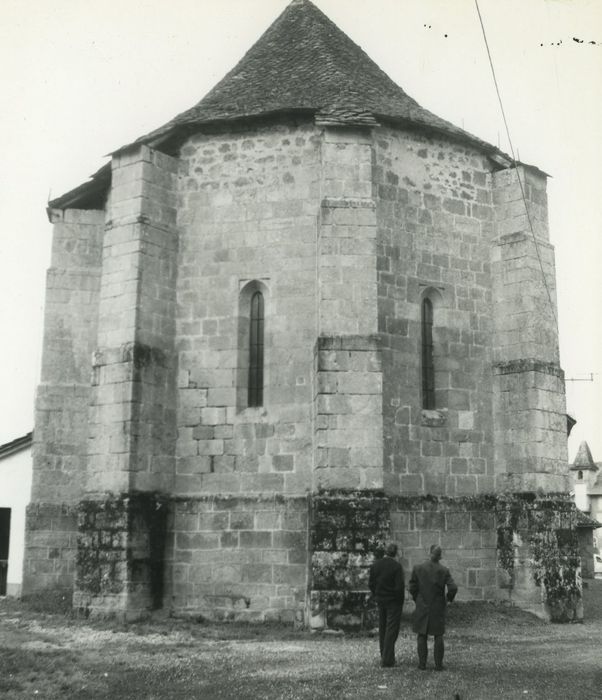 Eglise Saint-Martin : Chevet, vue générale