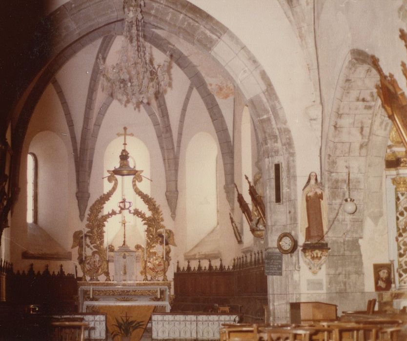 Eglise Saint-Martin : Choeur, vue partielle