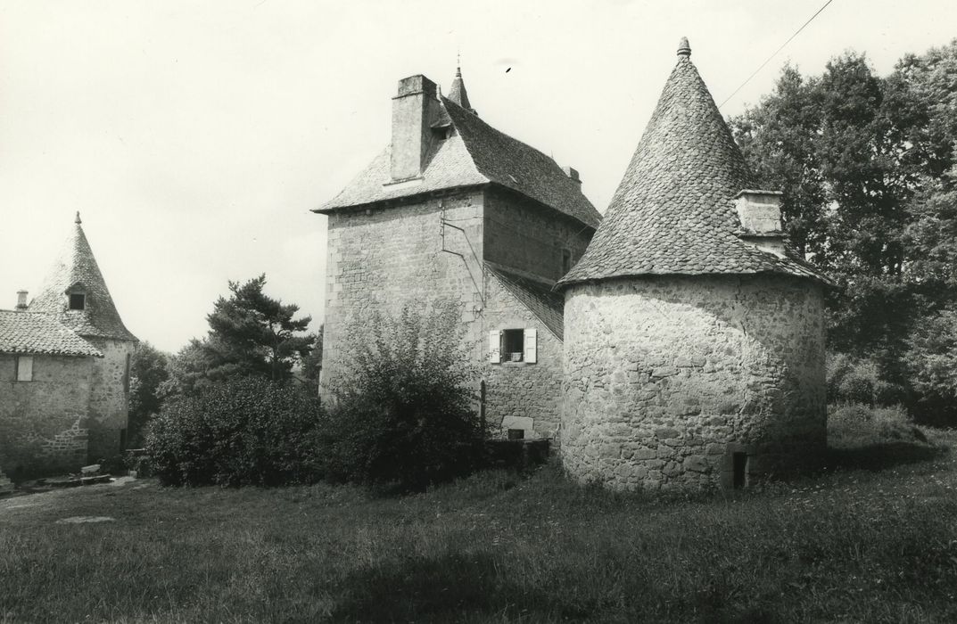 Château de la Pachevie : Ensemble est, vue générale