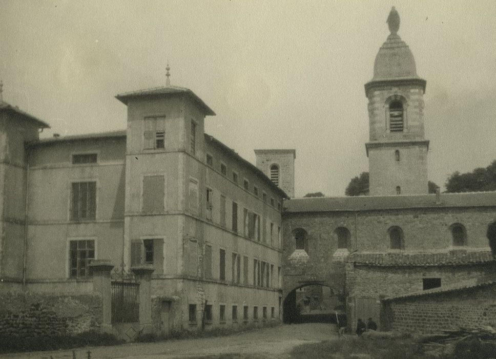 Hôpital Saint-Jacques : Ensemble sud-est, vue générale