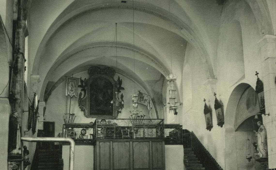 Hôpital Saint-Jacques : Chapelle Notre-Dame, nef, vue partielle