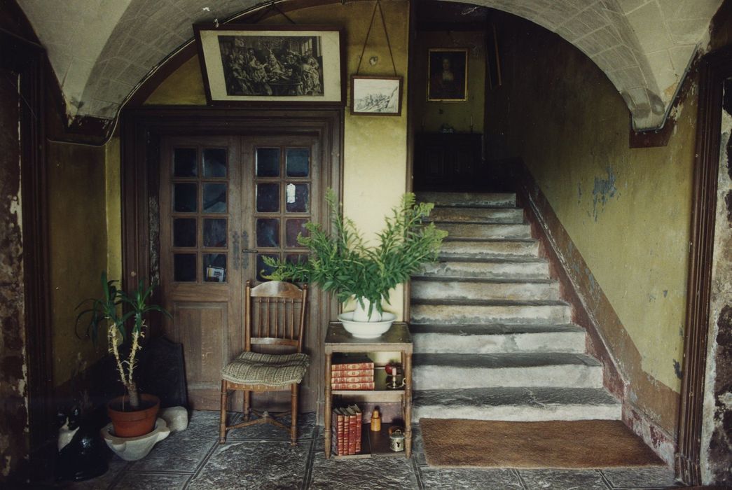 Château du Mazigon : Vestibule d’entrée, vue générale