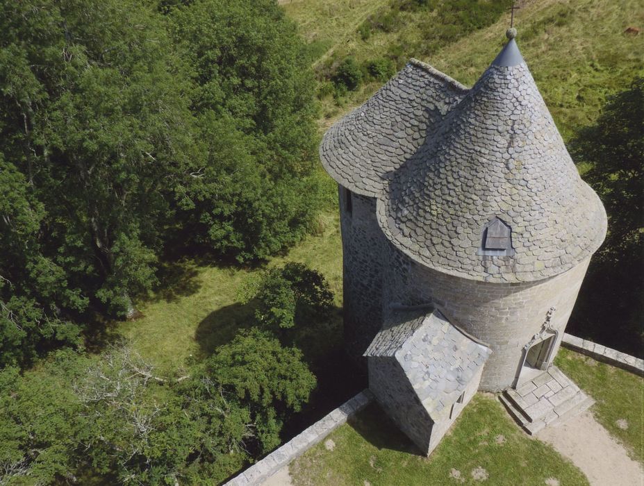 Château de Vachères : Tour sud-est (chapelle), vue générale