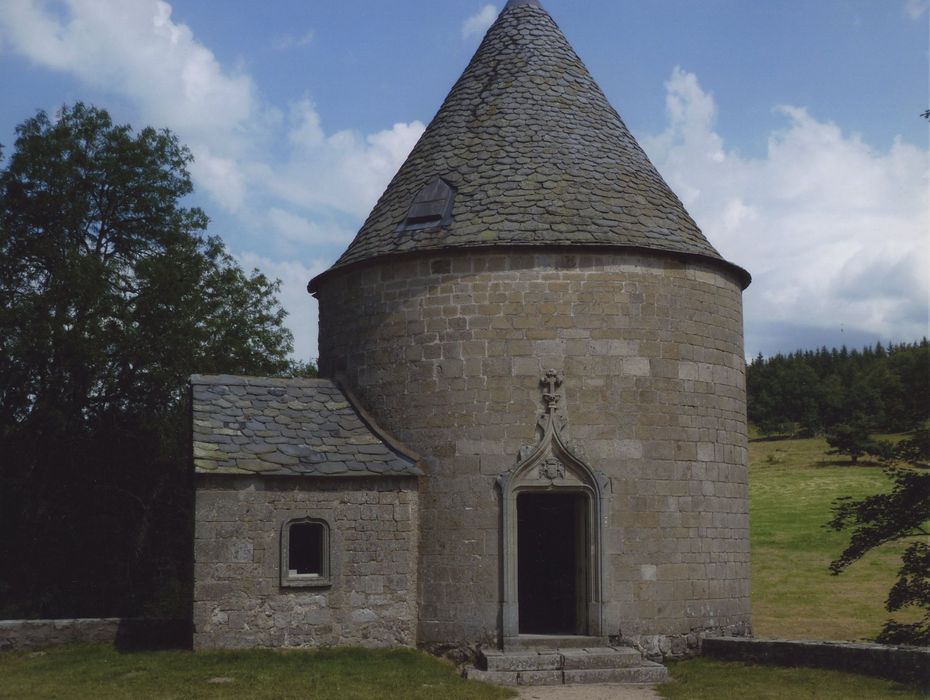 Château de Vachères : Tour sud-est (chapelle), vue générale