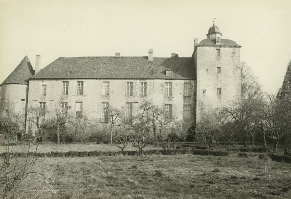 Domaine du château de Vésigneux : Ensemble nord-ouest, vue générale