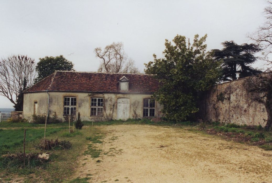 Château de Saulières : Orangerie, façade sud, vue générale