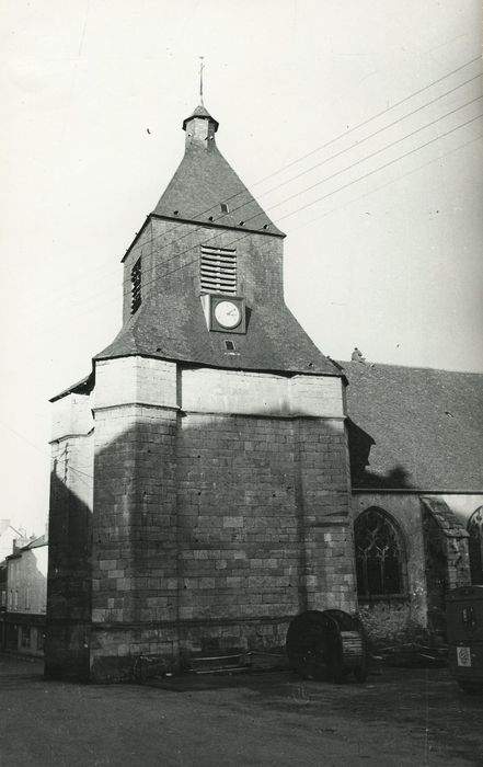 Eglise : Clocher, élévation sud, vue générale