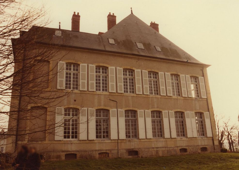 Château de Sermoise : Façade nord, vue générale