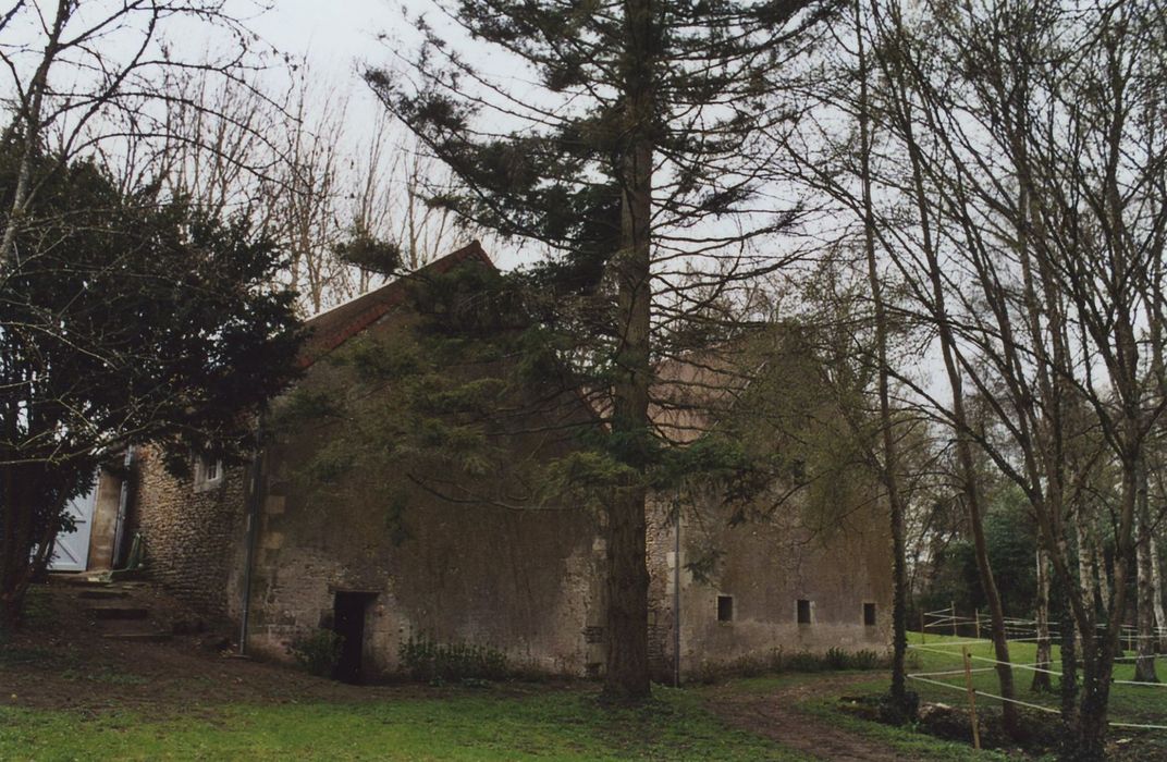 Anciennes forges de Chailloy : Bâtiments de forge, ensemble ouest, vue partielle