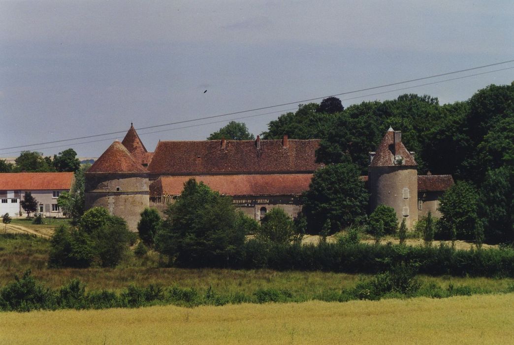 Château des Créneaux : Ensemble nord-ouest, vue générale