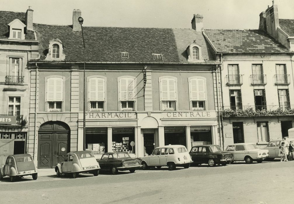 Immeuble ou Hôtel d'Orsenne : Façade sur rue, vue générale