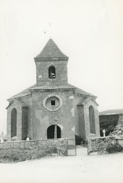 Eglise Saint-Jean-l'Evangéliste : Façade sud, vue générale