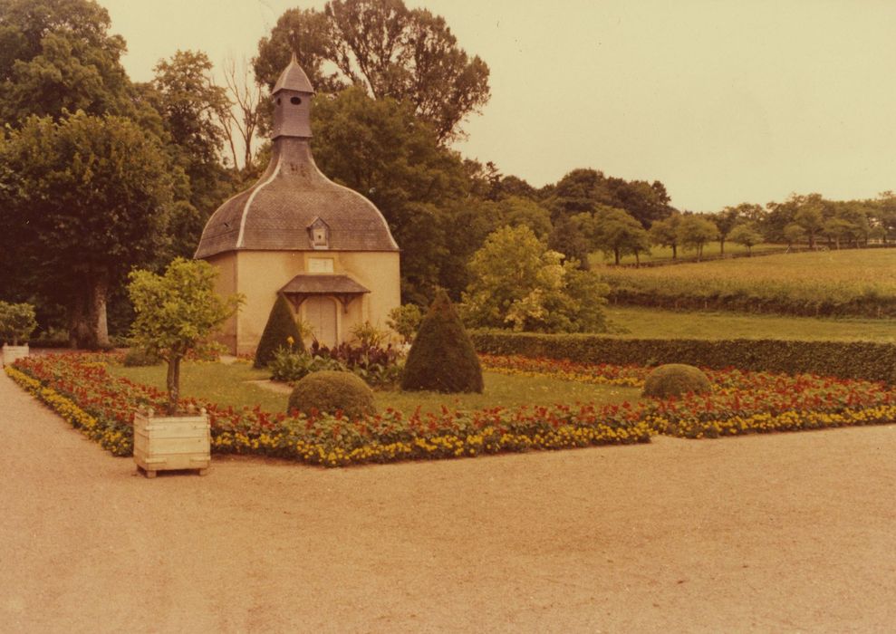 Château et chapelle de Corcheval : Chapelle, vue générale