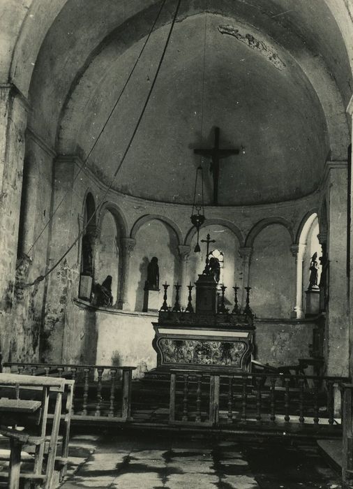 Eglise : Choeur, vue générale