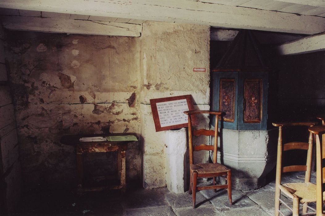 fonts baptismaux - © Ministère de la Culture (France), Médiathèque du patrimoine et de la photographie, tous droits réservés